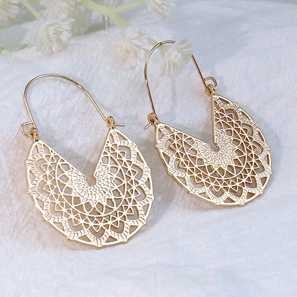 Pendientes colgantes de hojas  - Ethnic Indian Fashion reseña y precio