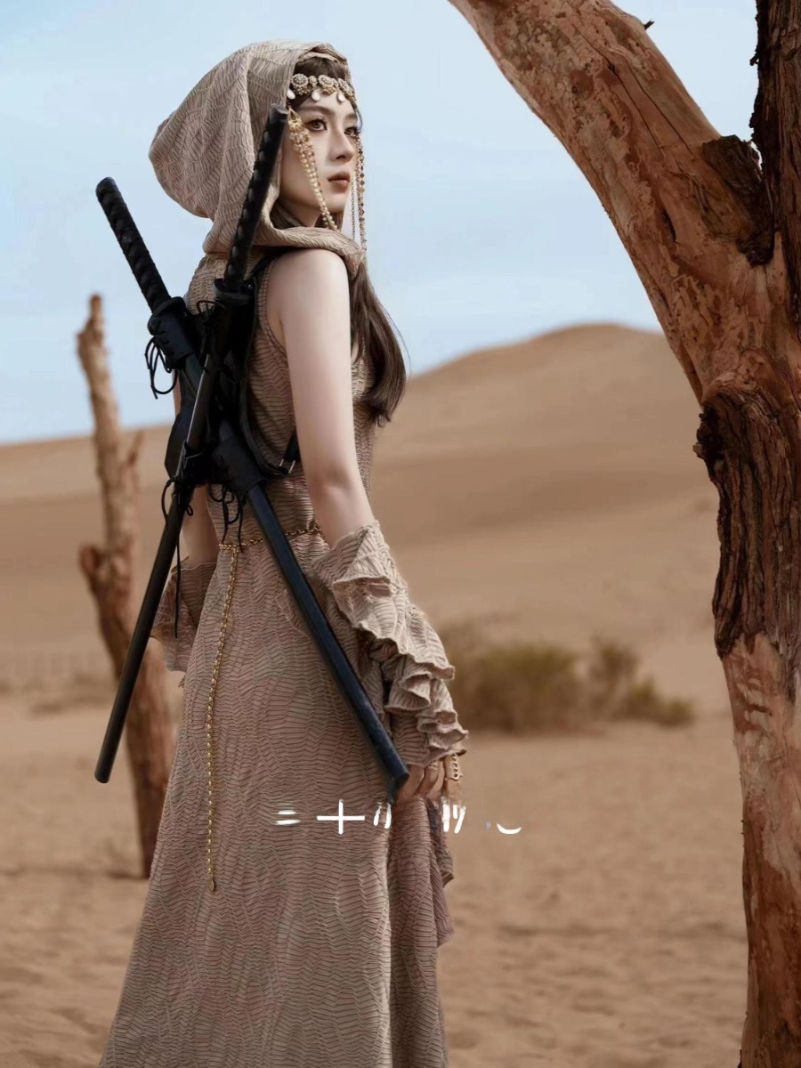 Nuevo Disfraz de Princesa del  - Ethnic Clothing & Online Fashion Store Khaadi Uk reseña y precio