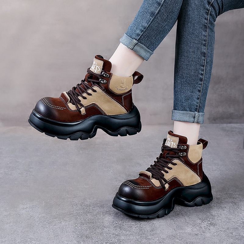 Botas de moda con cuña de cuer - Ethnic Fashion In reseña y precio